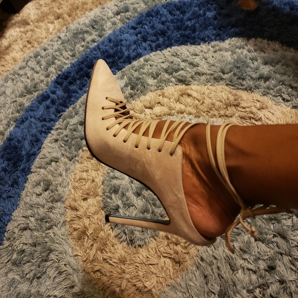 OnSho Heels